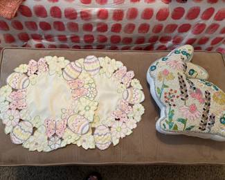 Easter Pillow & Doily's