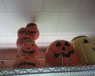 working lighted pumpkin decor