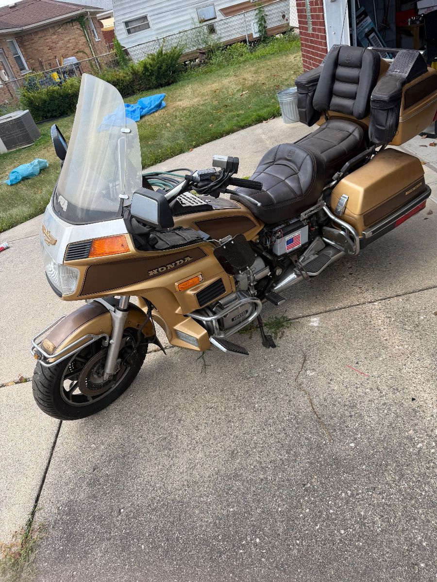 1985 Honda Gold Wing 69k Miles