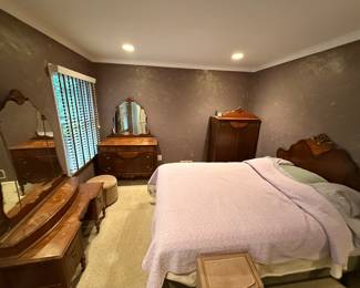 1920s–1930s Art Deco/Depression Era walnut bedroom suite 