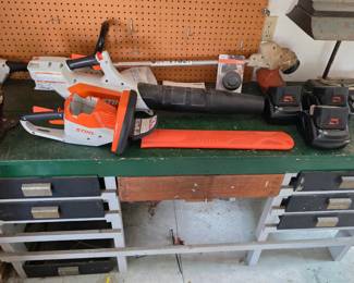 STIHL Cordless Weed Eater Saw Leaf Blower, Work Bench