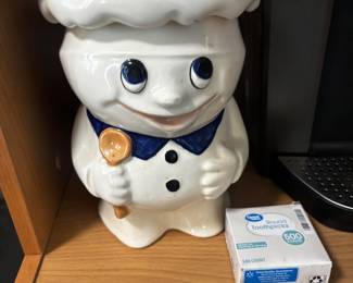 Vintage cookie jar 