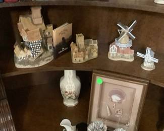 These are some of the other items in cabinet¿