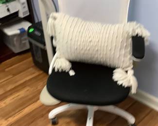 One of the 2 desk chairs in craft room.
