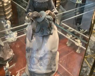 Just one of the Lladro figurines.