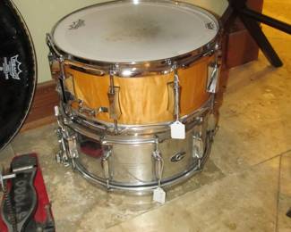 Snare drums - Pork Pie Percussion(top), Slingerland(bottom)