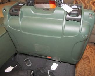 Nanuk 915 Waterproof hardshell case