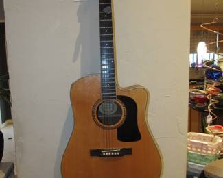 WASHBURN ACOUSTIC ELECTRIC GUITAR