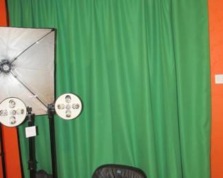 Green screen - it expands