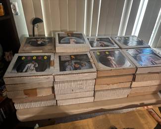 Bradford Exchange Elvis Collectible Plates all in original box with certificates etc