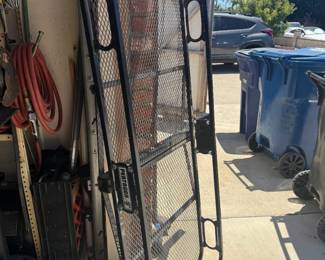 Pentagon Truck Bed Extender in great condition