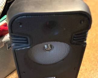 Fisher Bluetooth speaker 