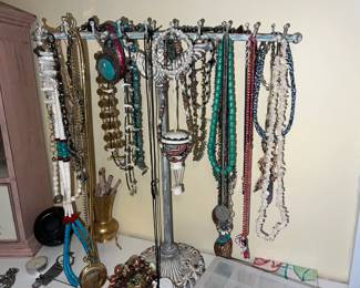 Part two: a variety of jewelry