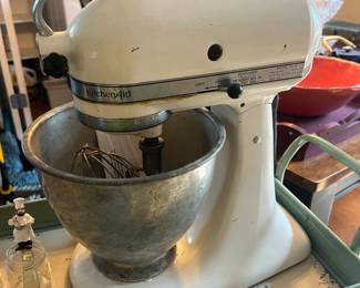 Vintage Kitchen-aid stand mixer