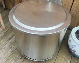 Portable fire pit 