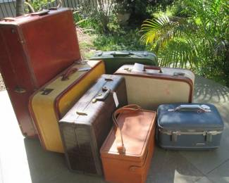 Vintage luggage! If you traveled from the 1940s through the 1970s, you packed your jammies in these. All in vintage very good to excellent condition. About half with KEYS (and one with a Blessed Virgin medal; travel safely, people.)