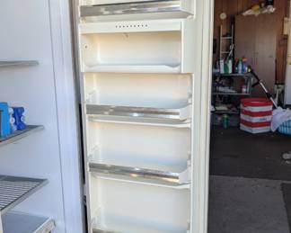 Vintage refrigerator freezer work s great