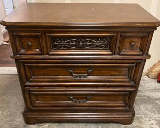 Dark Wood Pulaski Cantabria Bachelors Chest