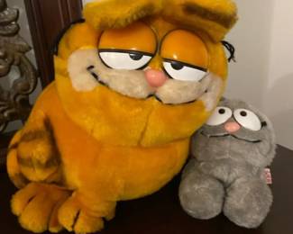 Vintage Garfield And Nermal Stuffed Animals