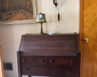 Arts & Crafts Desk