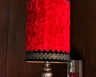 1960s chain lamp red velvet