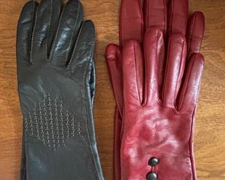 Women's Burgundy and Black Leather Gloves