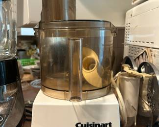 Cuisinart Pro Classic 7-Cup Food Processor
