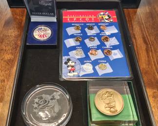 Large collection of coins and collectibles