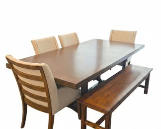 Havertys Printers Alley Dining Set