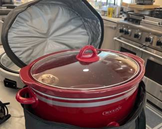 CrockPot Manual Quart Cook  Carry Slow Cooker with Travel Bag  