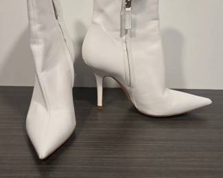 Zara Basic Collection White Stiletto Ankle Boots
