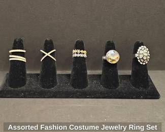 Assorted Fashion Costume Jewelry Ring Set
