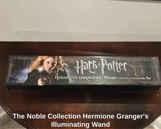 The Noble Collection Hermione Grangers Illuminating Wand