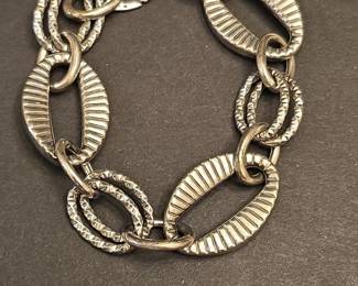 Sterling Silver Textured Oval Link Bracelet