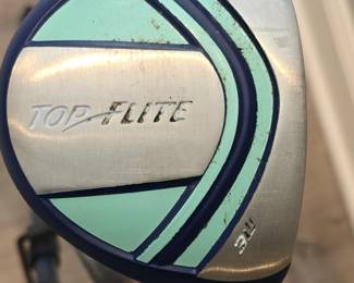 Top Flite Golf Club Set with Bag third image