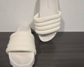 Steve Madden Puffy Slide Sandals  White