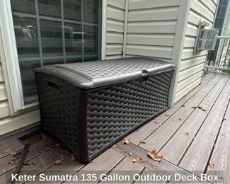 Keter Sumatra Gallon Outdoor Deck Box second image