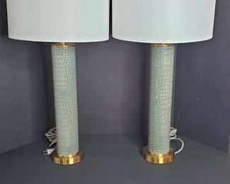 Safavieh Ollie Faux Alligator Table Lamp Set  Light Green