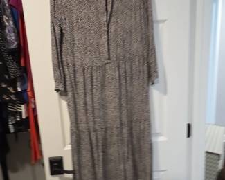 HM Womens Tiered Midi Dress