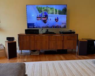 Lehigh Leopold credenza 4 bay