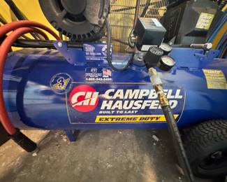 5 HP 26 GALLON CAMPBELL HAUSFELD AIR COMPRESSOR