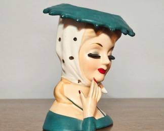 head vase for collage