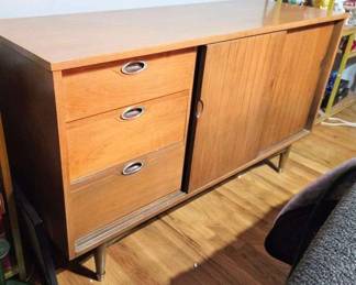 mcm cabinet