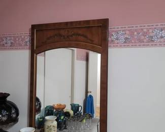 Hendredon mirror plus other items for sale