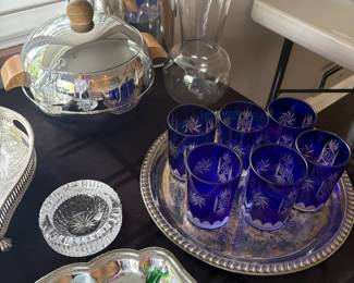 MCM ice bucket, low-ball glasses