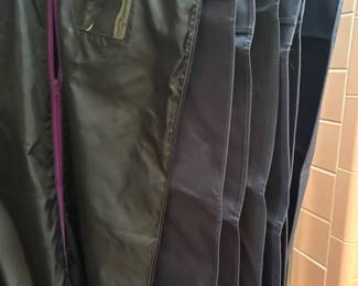 Travel hanging bags