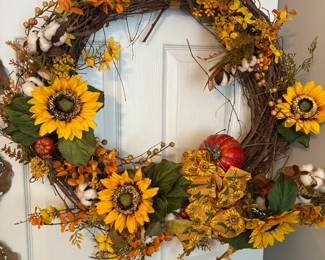 LOTS of Wreaths