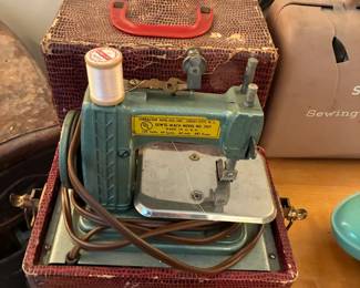 Betsy Ross Small Sewing Machine w Case $ 98.00