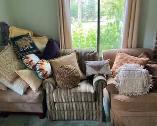 Fluffy pillows and chairs