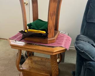 2 side tables
